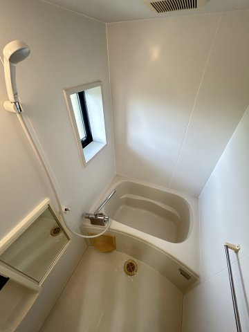 ラフォーレアダチの浴室