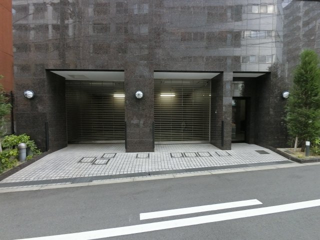 【エントランス】