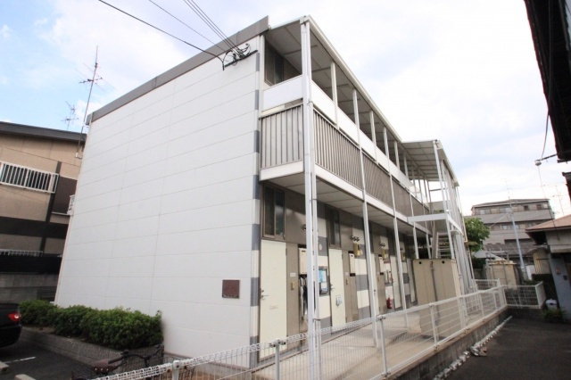 レオパレス菱屋西