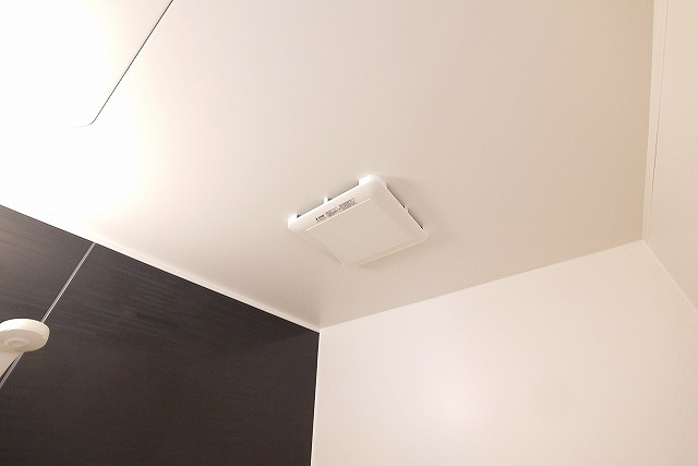 ジーメゾン法蓮町の設備|換気扇です