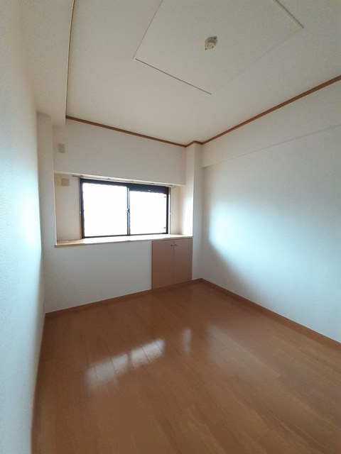 ルイーゼの洋室