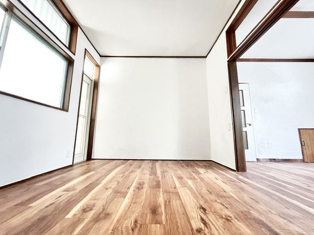 伏山一戸建ての洋室