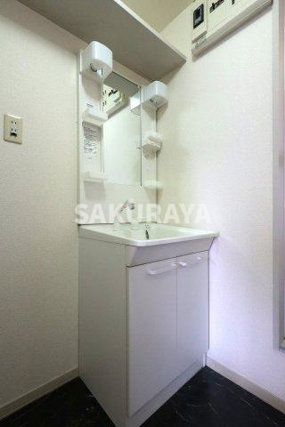 ラフォーレ福居7の独立洗面台|2025年7月撮影。