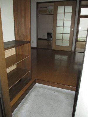 【玄関】 | コーポひまわりⅡ