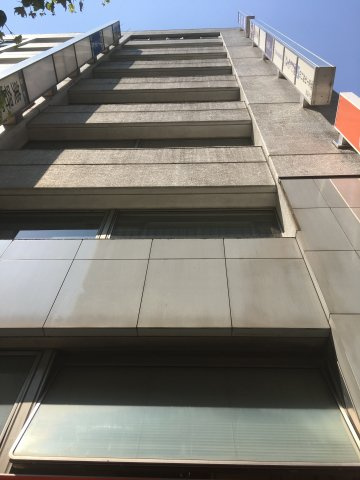 新宿伍名館の外観