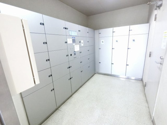 【その他共用部分】 | 不在時にもお荷物が受け取れる宅配ボックス