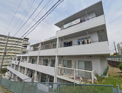 【外観】 | シャトレー白楽ガーデン | 閑静な住宅街！現地より徒歩5分圏内に小学校・コンビニ・スーパーが揃っています。