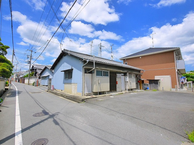 塚本貸家の外観