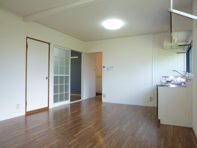 セジュール野山Ａの居間・リビング