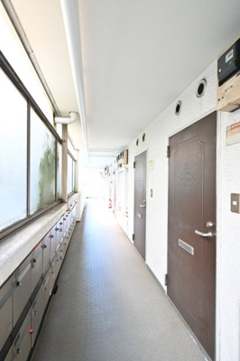 【エントランス】 | スカイコート世田谷第３