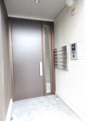 【エントランス】 | ホットスペース理科大前A棟