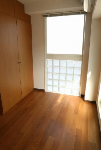 シャンティイ和歌浦の洋室