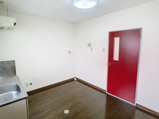 田村ハイツBの居間・リビング