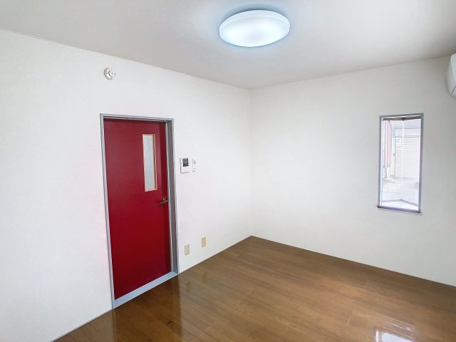 田村ハイツBの洋室