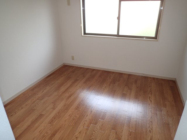 ルシアンⅡの洋室