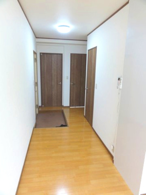 【玄関】 | アールズコート