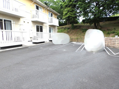 【駐車場】 | コンフォートヴィラニ弐番館