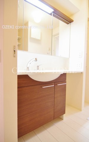 ボスコの独立洗面台