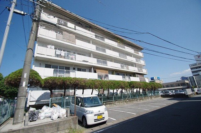 熊本市中央区神水１丁目の賃貸マンションの駐車場