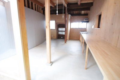 【その他共用部分】 | 古民家リノベーション物件　桃ヶ池1丁目長屋 | 土間スペース