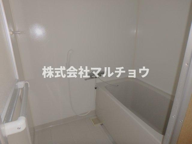 メゾンミルの浴室|落ち着いた空間のお風呂です