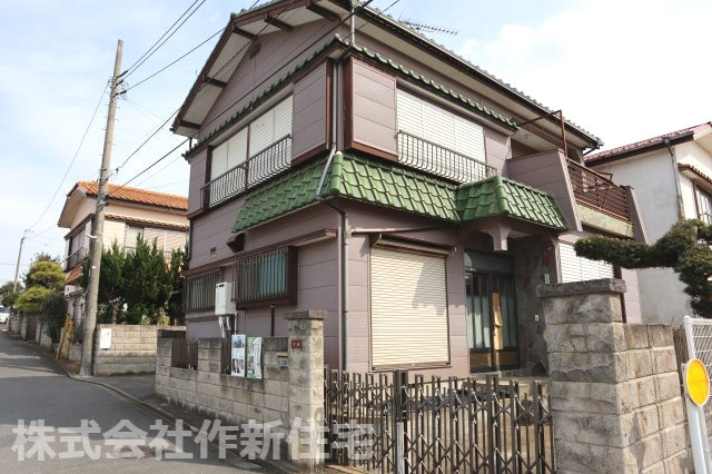 花見川区作新台８丁目　中古戸建　５DK　リフォーム後、引渡しの外観|花見川区作新台８丁目　中古戸建　リフォーム後、引渡し　（外壁塗装、キッチン・トイレ・洗面・浴槽交換、玄関ドア新設、フローリング張替など）