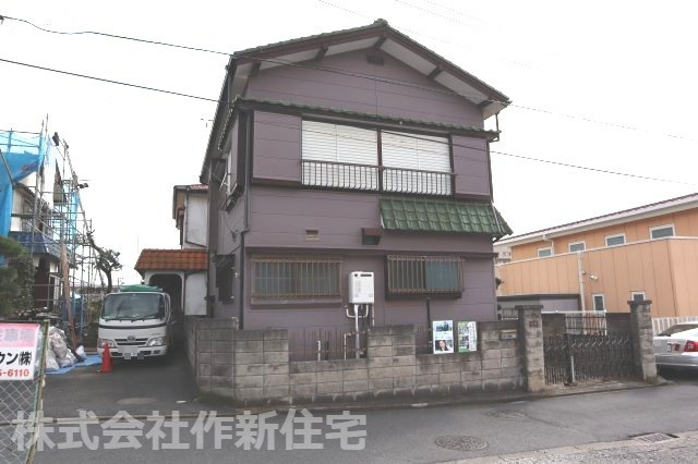 花見川区作新台８丁目　中古戸建　５DK　リフォーム後、引渡しの外観