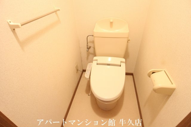 キャッスルタルイ弐番館のトイレ