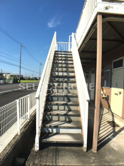 【エントランス】 | 建物の内部です