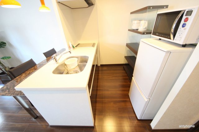 セレニテ梅田北プレミアム　仲介手数料無料のキッチン