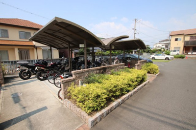 【駐車場】 | ガトーナふくだⅡ | 駐輪場