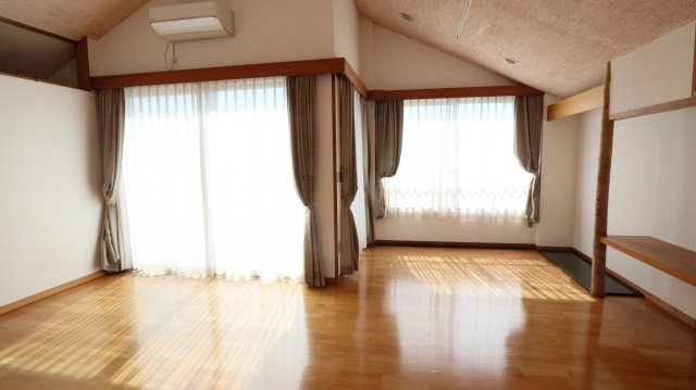 ミレ栄町貸家の和室