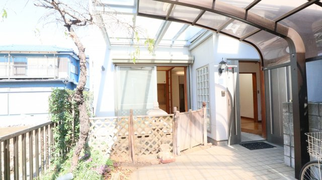 ミレ栄町貸家の庭