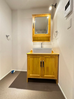 【独立洗面台】 | Fourseasons春