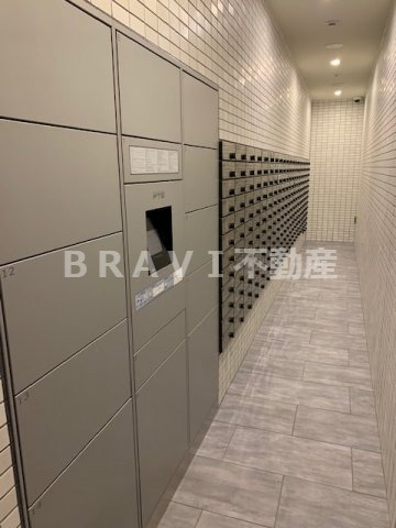 プレサンス谷町九丁目駅前　BRAVI不動産のその他共用部分|【プレサンス谷町九丁目駅前】宅配ボックス