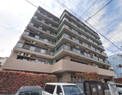 【外観】 | マイキャッスル鶴見仲通 | 5階部分・南を含む三方角部屋！周りに高い縦門がないため眺望良好です。