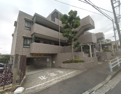 【外観】 | 金沢八景西パーク・ホームズ | 階下無しの為、子育てにも適した環境です。南西角部屋につき陽当たり良好
匂いが居室につきにくい独立キッチン採用♪