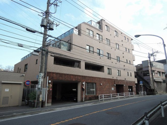 【外観】 | 4階南西向きのため眺望・陽当たり良好
ウォークインクローゼット二箇所設置♪
