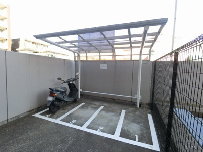 【その他共用部分】 | 綱島南パーク・ホームズ弐番館 | バイク置場