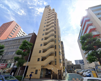 【外観】 | 6階部分・南西角部屋につき陽当たり・通風良好
スーパーまで徒歩1分と買物利便性良好です。