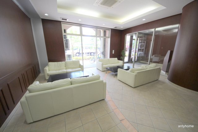 グレンパーク梅田北　仲介手数料無料のロビー