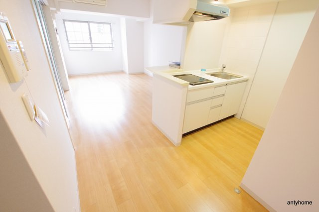 グレンパーク梅田北　仲介手数料無料の居間・リビング