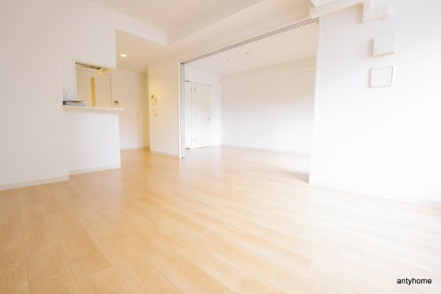 グレンパーク梅田北　仲介手数料無料の居間・リビング