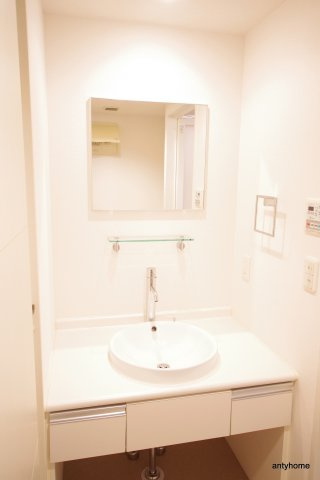 グレンパーク梅田北　仲介手数料無料の洗面所