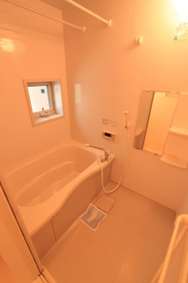 【浴室】 | シャーメゾン秋山Ｂ | 日々の疲れを癒すお風呂付です