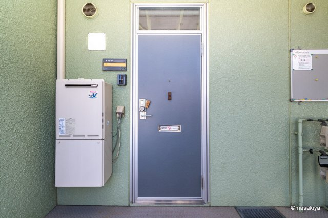 グランドール南沖Bのエントランス