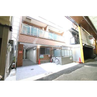 リヴェールハウス