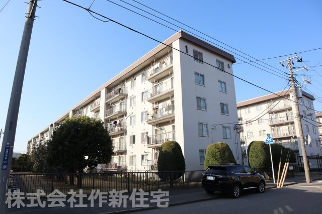 谷津遊園ハイツ　