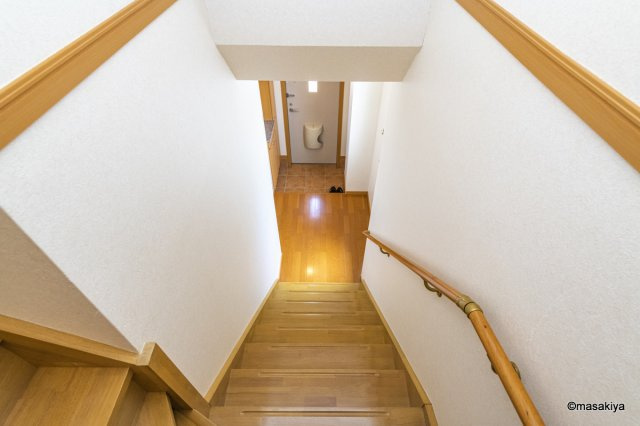 サラミタージュの玄関