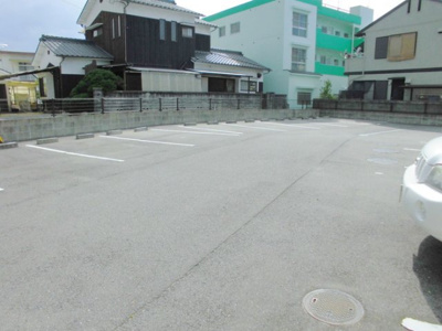 【駐車場】 | フローラ新町